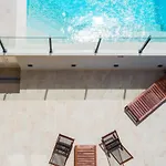 Bella Vista -