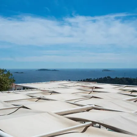 Bella Vista - * مْليني